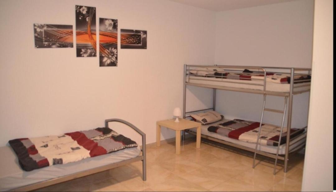 Mk Hostel Brémai repülőtér Kültér fotó
